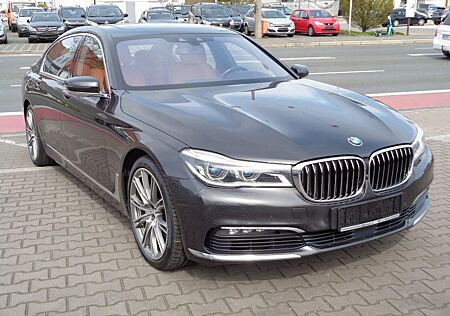 BMW 750 Li xDrive GSD Chauffeur gepflegt voll