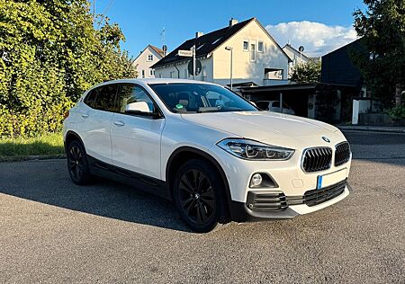 BMW X2 xDrive20i Head-Up LED RFK Komfortzg. SHZ PDC