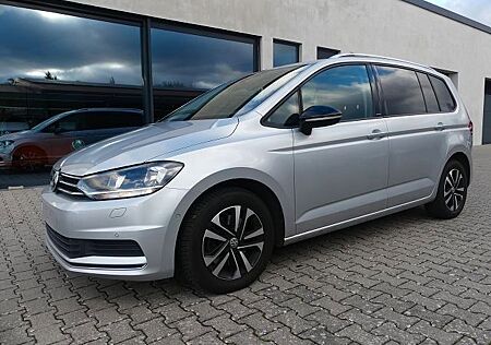 VW Touran Volkswagen 2.0TDI IQ.DRIVE 7-Sitzer AHK Navi ACC SHZ