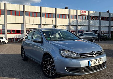 VW Golf Volkswagen 1.2 TSI 63 kW Comfortline Comfortline