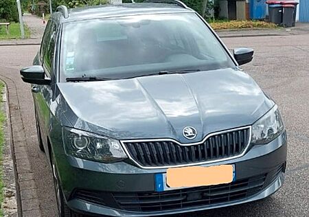 Skoda Fabia 1.4l TDI DSG 66kW Ambition Combi Ambition