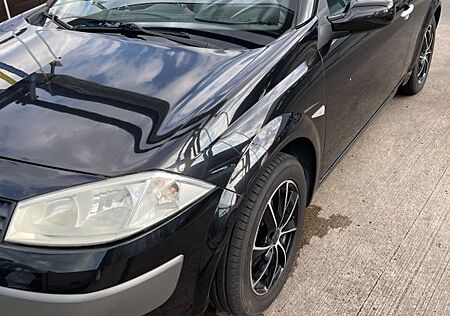 Renault Megane Coupé-Cabriolet Dynamique 2.0 16V Dyn...