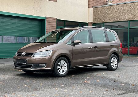 VW Sharan Volkswagen 2.0 TDI Comfortline | Pano | AHK | 7 Sitz