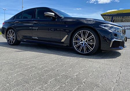 BMW M550i xDrive A - Mwst. Ausweisbar