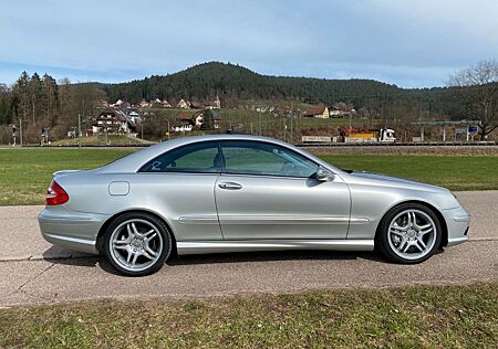 Mercedes-Benz CLK 55 AMG