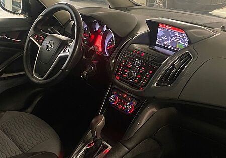 Opel Zafira C Tourer+Navi+Leder+LM+7-Sitze+Zahnriemen