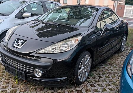 Peugeot 207 CC Cabriolet-Coupe Sport 1.HD!