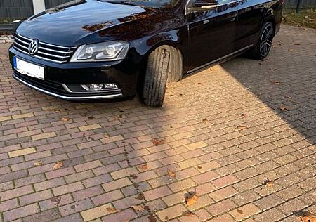 VW Passat Variant Volkswagen 2.0 TDI 4MOT Trendline BMT Va...