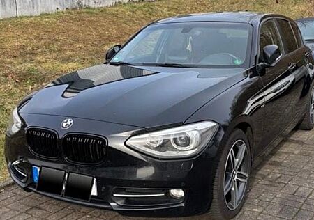 BMW 118d Sport Line F20