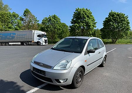 Ford Fiesta Ghia *TÜV 08/26*
