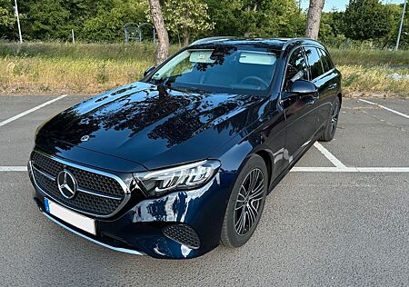 Mercedes-Benz E 200 T-Modell AVANTGARDE Advanced; Vollleder