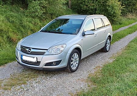 Opel Astra H 1.6 Caravan TÜV neu