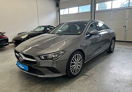 Mercedes-Benz CLA 200 d *Keyless*Navi*Ambiente*LED*SHZ*