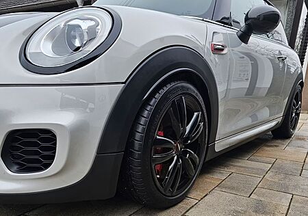 Mini John Cooper Works F56 Liebhaberfahrzeug