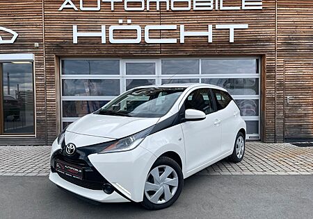 Toyota Aygo (X) Aygo -play*wenig Kilometer*TÜV Neu*Service