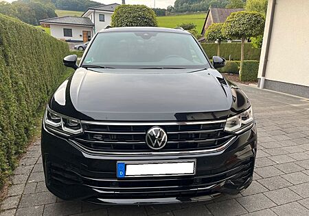 VW Tiguan Volkswagen 2.0 TSI OPF 140kW DSG 4MOTION R-Line ...