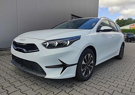 Kia Cee'd Sportswagon Ceed SW AT Top*VollLED*Navi*Shzg*PDC*Cam*16Zoll