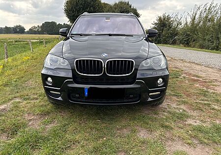BMW X5 3.0sd -M-Sportpaket Panoramadach 2 Hand