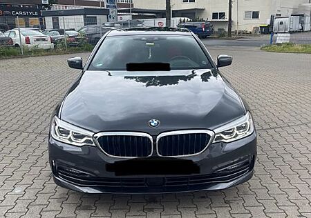 BMW 530d 2 Jahre Garantie bei + Service Paket,
