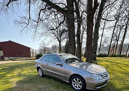 Mercedes-Benz CLK 200 W209