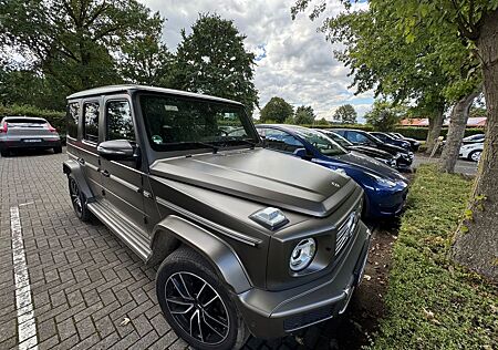 Mercedes-Benz G 400 d -