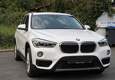 BMW X1 xDrive 20 i Advantage*Pano*Leder*4X SHZ *DAB*