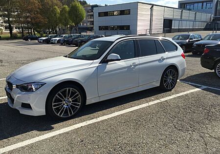 BMW 330d Touring Sport Line Automatic Sport Line