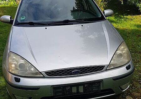 Ford Focus 1,6 Ghia Ghia