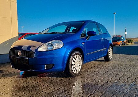 Fiat Grande Punto 1.4 8V Dynamic Tüv