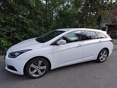 Hyundai i40 1.6 weiß guter Zustand