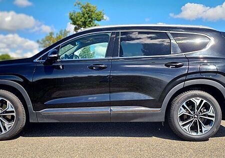 Hyundai Santa Fe 2.2 CRDi Premium 4WD 8AT Premium