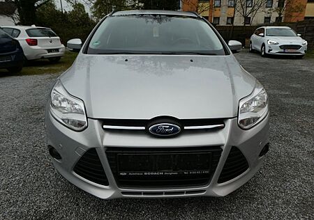 Ford Focus Turnier Sync Edit. 2.Hd,Navi,Zahnr.Neu