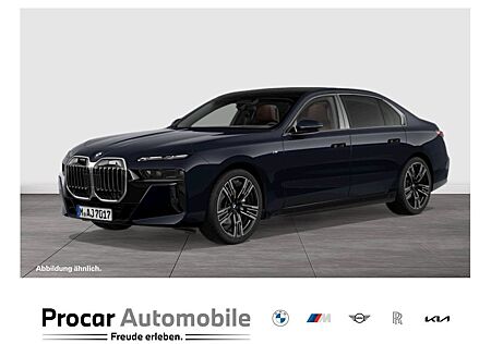 BMW 740d xDrive M Sport Aut. PANO 360°KAM RFK NAVI L