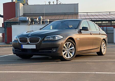 BMW 530d xDrive*ACC*HUD*Logic7*SoftClose*DAB*CarPlay