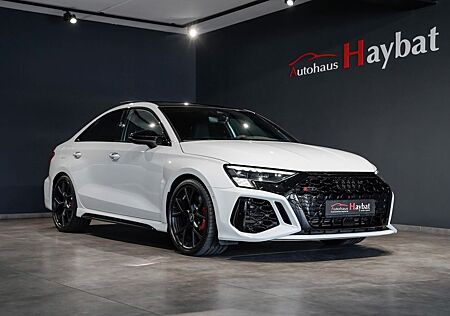 Audi RS3 RS 3 Limousine Pano-B&O-ACC-Kamera-Memory