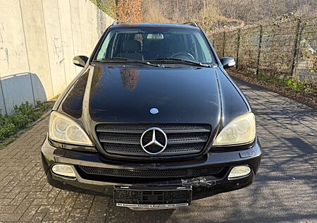 Mercedes-Benz ML 270 CDI Xenon/ LS/ Teilleder/ Tempomat/ Klima