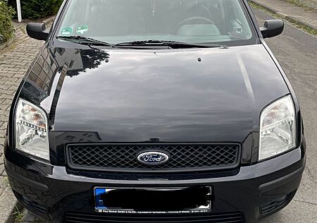 Ford Fusion 1.4 16V Ambiente EST Autom. Ambiente