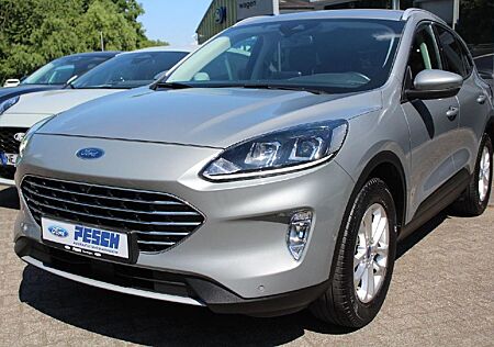 Ford Kuga Hybrid Titanium