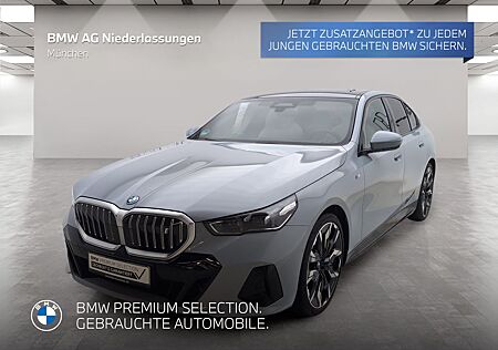 BMW i5 eDrive40 Limousine M Sport AHK Kamera LED