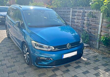 VW Touran Volkswagen 1.5 TSI R-Line ACT OPF DSG IQ.DRIVE, RFK