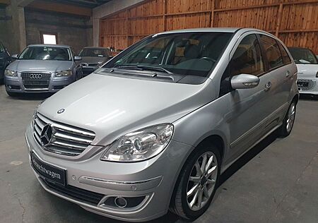 Mercedes-Benz B 200 B -Klasse / PDC_SH_T-Leder_Alu