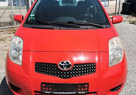 Toyota Yaris 1,0-l-VVT-i -