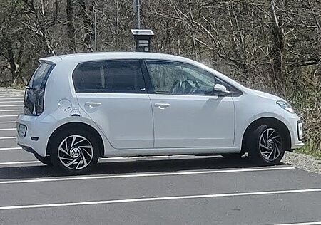 VW Up Volkswagen move ! "SOUND" | 55kw 75PS | HU 26/10