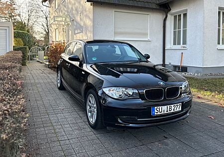 BMW 118i E87 Automatik | 12/2007 | 102.088 km