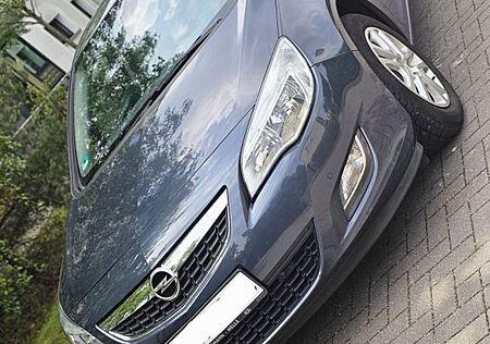 Opel Astra 1.6 Edition Automatik Edition