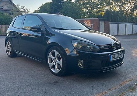 VW Golf Volkswagen 2.0 TSI GTI