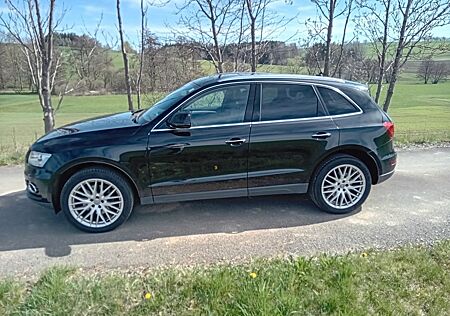 Audi Q5 3.0 TDI S tronic quattro -