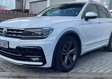 VW Tiguan Allspace Volkswagen R-Line 2.0 4Motion