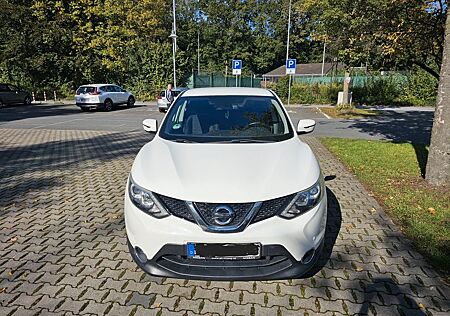 Nissan Qashqai 1.2 DIG-T Xtronic Acenta Acenta