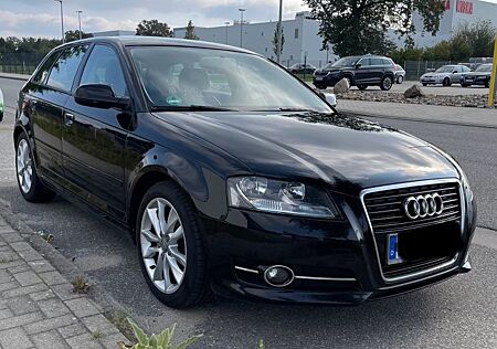 Audi A3 2.0 TDI Sportback - Top-Zustand